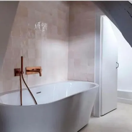 Au Vieux Bassin أونفلور