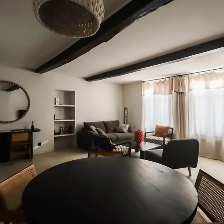 Au Vieux Bassin شقة *