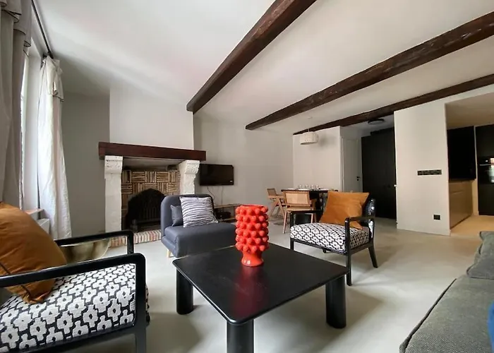 Au Vieux Bassin Honfleur